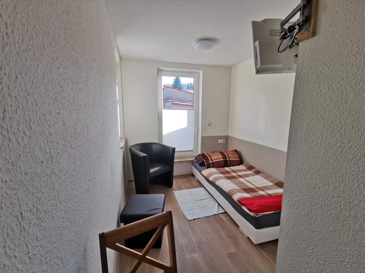 Ferienwohnung Und Pension Guertler Werdau Exteriér fotografie